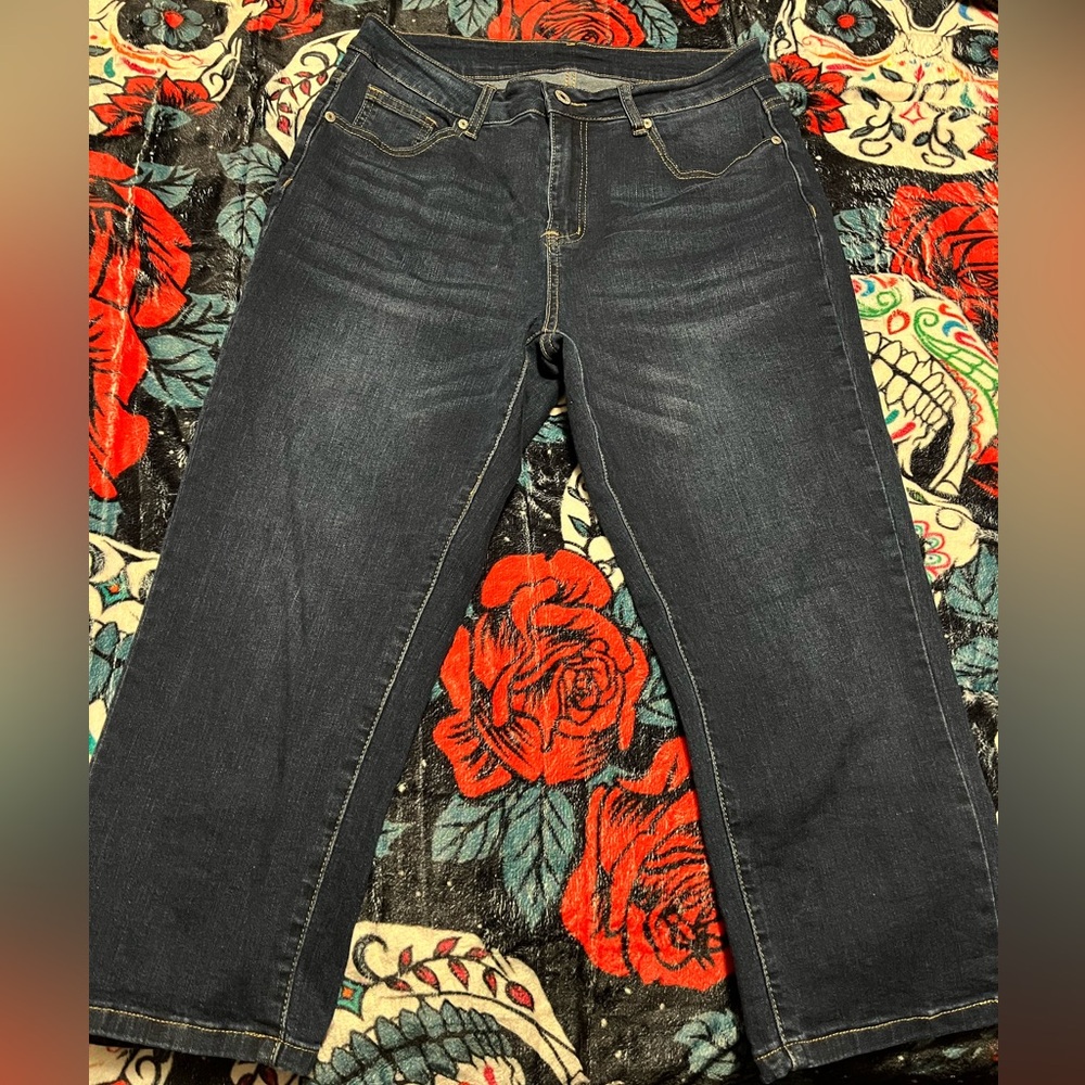 Vetinee Women’s Slim Fit Denim High Waisted Capri Jeans Medium - Picture 4 of 5
